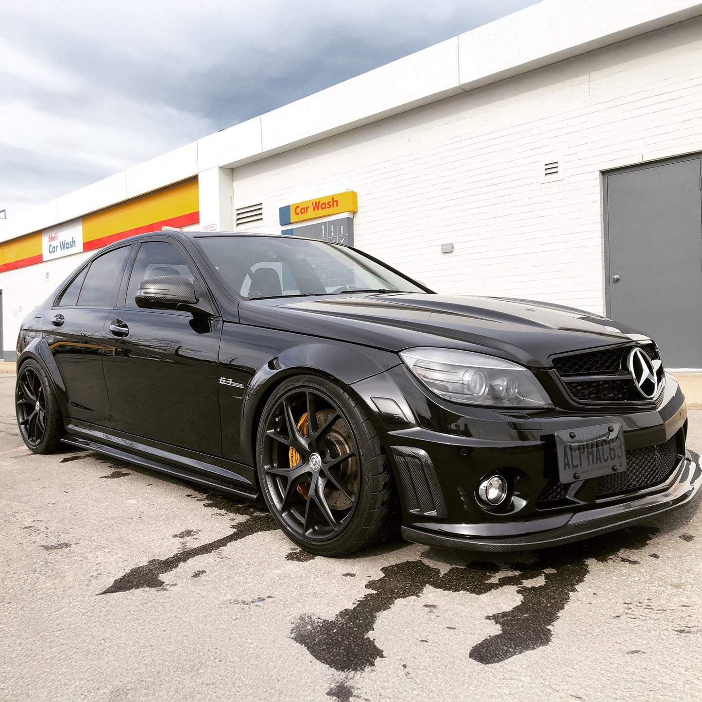 W204 C63 AMG SM™ Carbon Fiber Side Skirt Extension Splitters