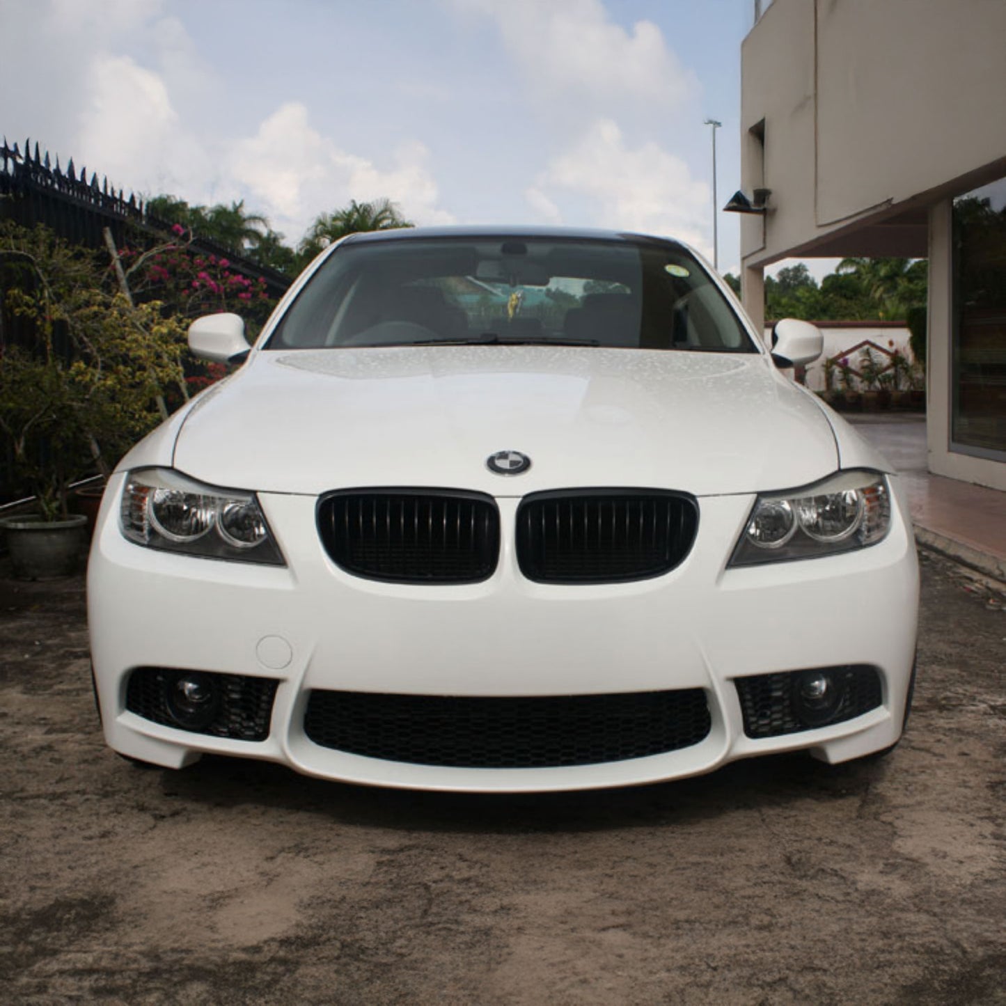M3 Designed E90 LCI Front Bumper