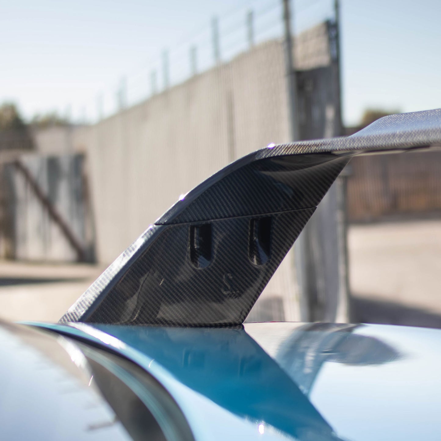 F87 M2 SM™ RI Carbon Fiber Wing