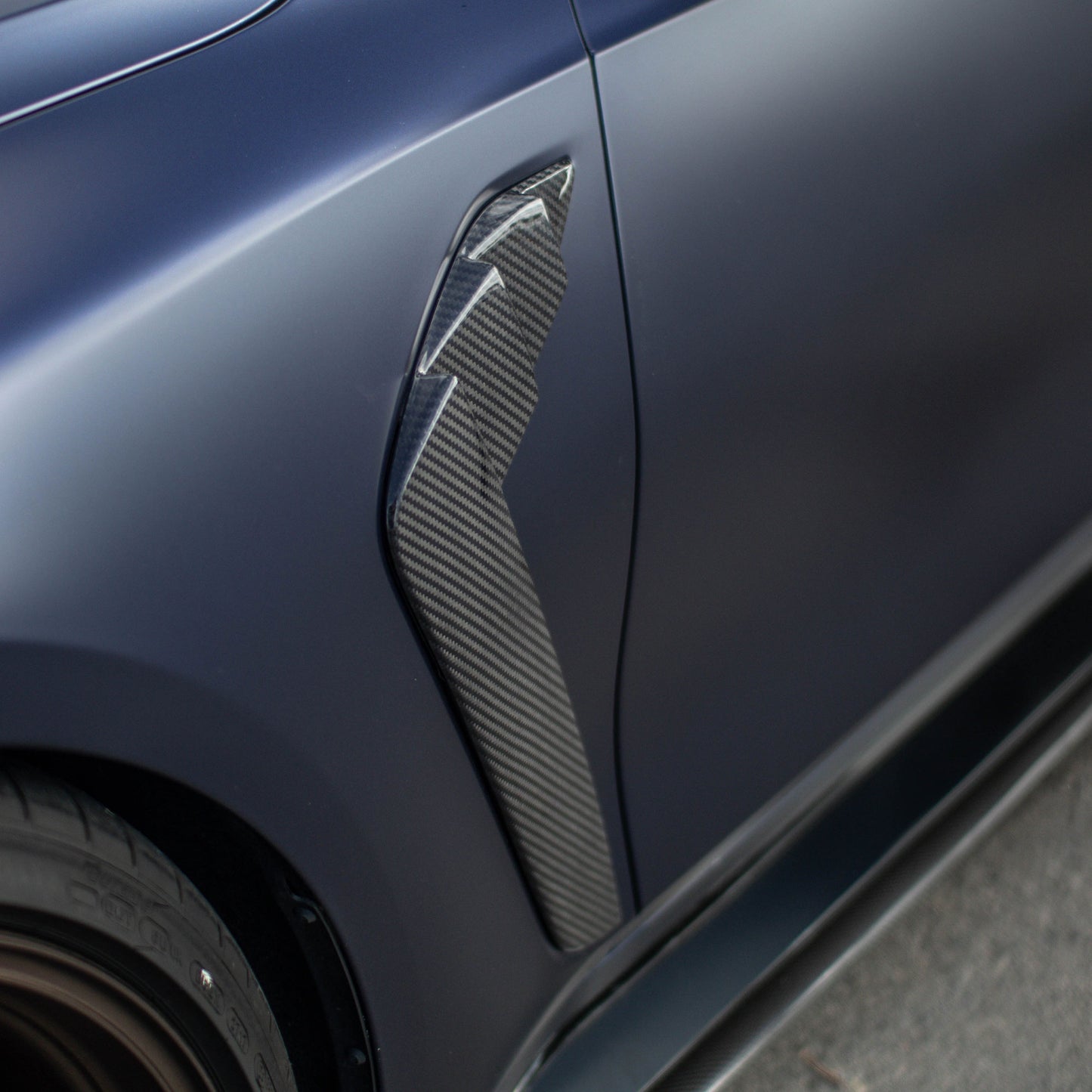 G80 M3 SM™ Carbon Fiber Fender Vents