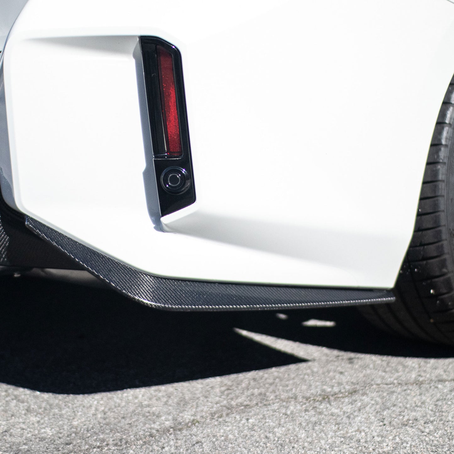 G87 M2 SM™ Carbon Rear Bumper Splitters