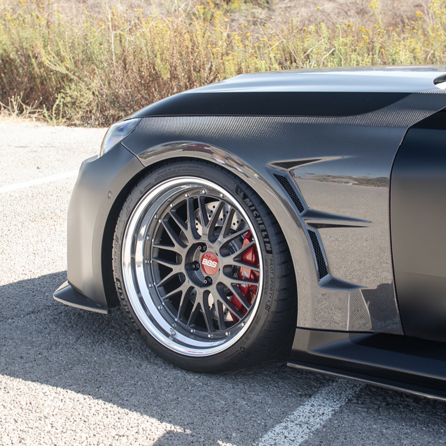 G87 M2 SM™ Carbon Fiber Fenders