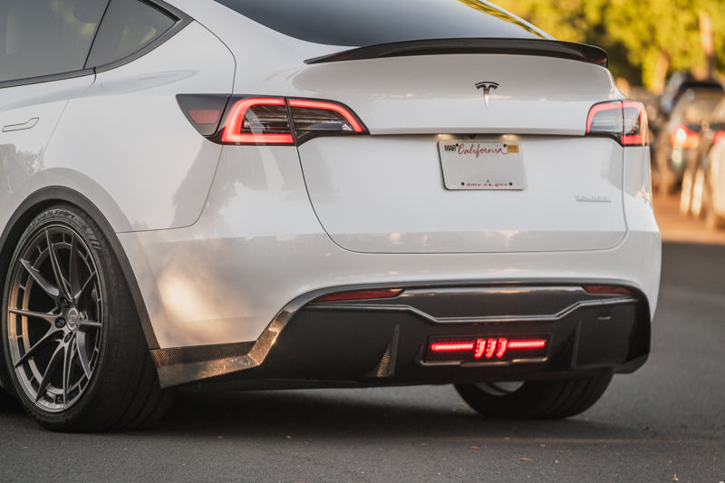 SM™ 2019+ Tesla Model Y Carbon Fiber Diffuser.